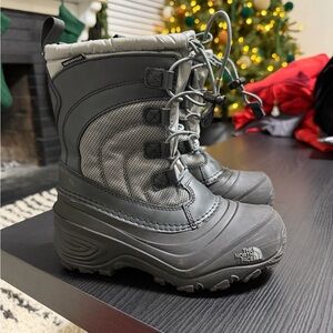The North Face Black and Gray Winter Boots Size 1